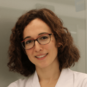 gloria-iacoboni-headshot-800px